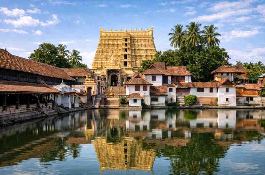 A Complete 2026 Guide to Padmanabhaswamy Temple: Darshan, Sevas & Travel Tips 1 Guide to Padmanabhaswamy Tem